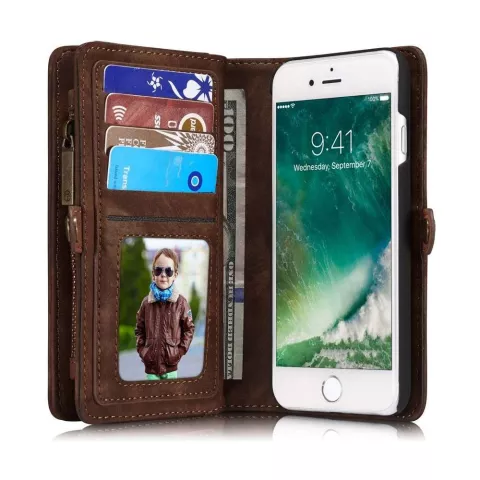 Caseme Retro Wallet splitleder hoesje geschikt voor iPhone 7, iPhone 8 en iPhone SE 2020 SE 2022 - bruin