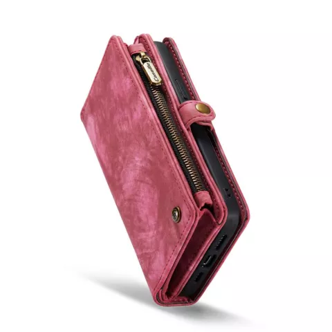 Caseme Vintage Portemonnee hoesje geschikt voor iPhone 14 Plus - rood