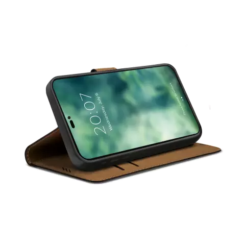 Xqisit NP Slim Wallet Selection Anti Bac Recycled hoesje geschikt voor iPhone 15 Plus - Zwart
