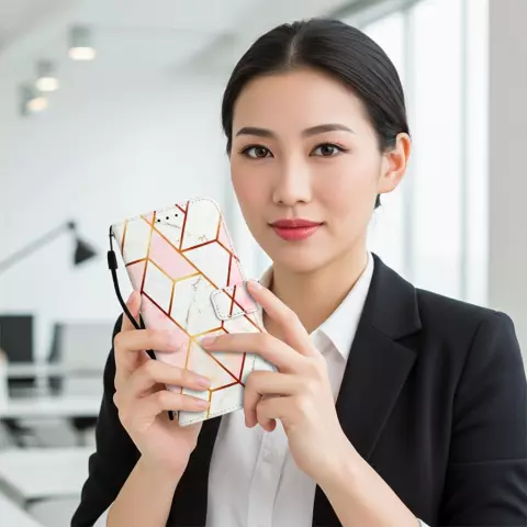 Rose Marble Wallet kunstleer hoesje geschikt voor iPhone 16 Plus - wit en roze