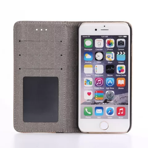 Imitatie houten wallet iPhone 7 8 SE 2020 SE 2022 Bruine case Portemonnee hoesje Leder - Bookcase