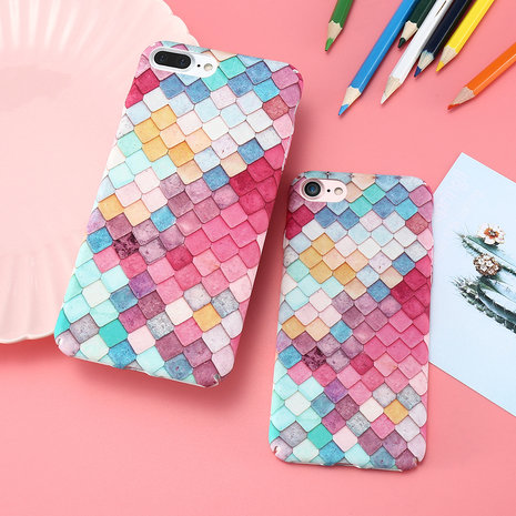 Gekleurde schubben hardcase iPhone 7 8 SE 2020 SE 2022 hoesje cover