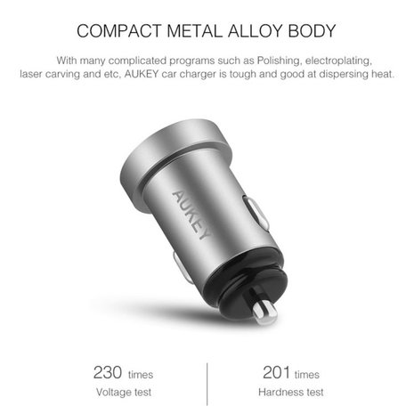 Aukey Universele Dual USB Autolader 2.4 Ampère - Grijs