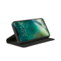 Xqisit Eco Wallet Selection Anti Bac biologisch afbreekbaar hoesje geschikt voor iPhone 13 - zwart