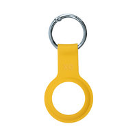 Xqisit Silicone Keyring siliconen hoesje voor Apple AirTag - geel