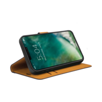 Xqisit Slim Wallet Selection Anti Bac kunstleer en TPU hoesje voor iPhone 13 Pro Max - zwart
